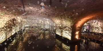 Prefeitura inaugura galeria no subsolo do Mercado Modelo