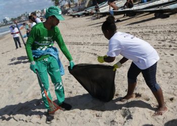“A Onda é Preservar”: Limpurb leva projeto para São Tomé de Paripe neste sábado