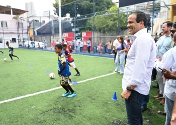 Projeto da Prefeitura em parceria com o Bahia vai beneficiar crianças