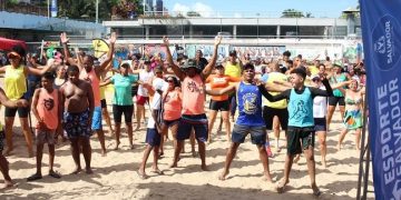 Prefeitura leva projeto ‘Sempre Verão Salvador’ para as praias