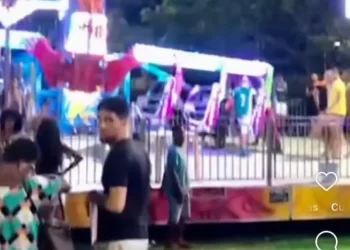 Secretaria interdita parque de diversões instalado no Campo da Pronaica