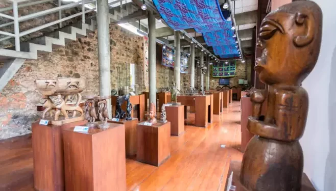 Cultura: Casa do Benin segue com exposição Lapso Temporal até o dia 29