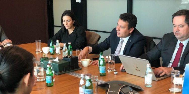 Brasil e China formalizam cooperação