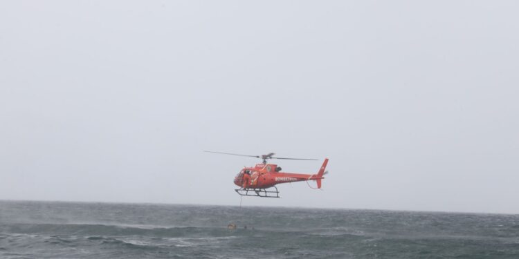 Reforço: Operação Verão reforça resgates aquáticos com uso de aeronaves na Bahia